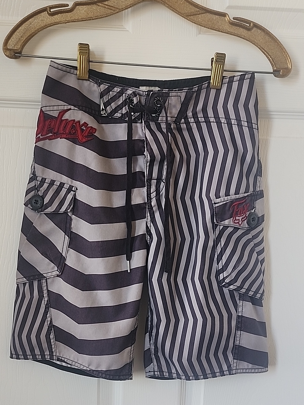 Fox Racing Deluxe Board Shorts Swim Trunks with Embroidered Logos - Youth 10 - Picture 4 of 9